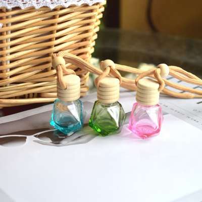 2019 Factory Direct Sales Empty Car Air Freshener Hanging Glass Perfume Bottle Fragrance Aroma Essential Oil Diffuser Bottles